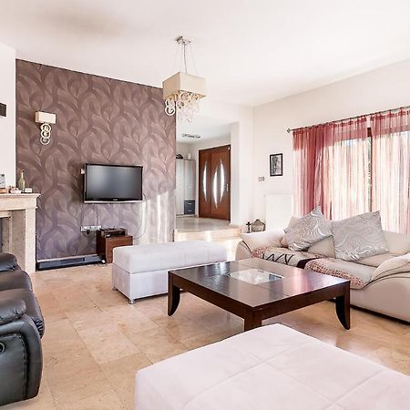 Hera Kyrenia Bb Kazaphani Exterior foto